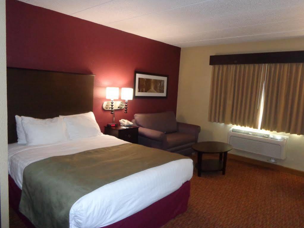 AmericInn by Wyndham Osceola Zewnętrze zdjęcie